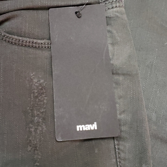 🎉HP🎉NWT Mavi distressed boyfriend, size 25x29 - Picture 6 of 14